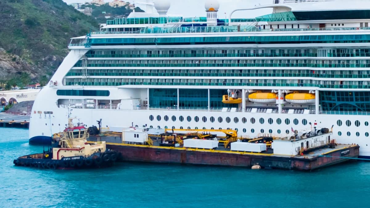 cruise ship build price