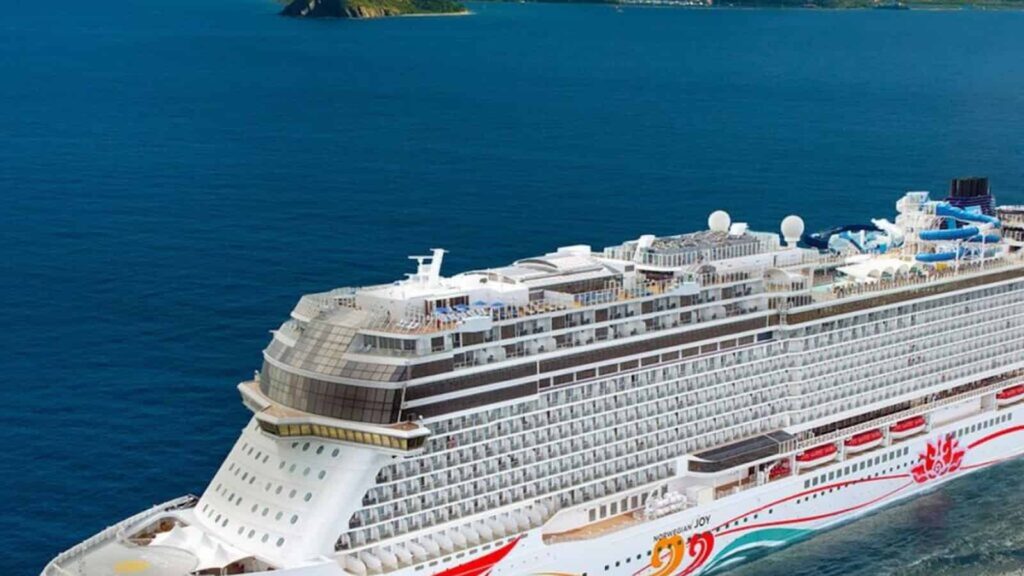 Cruise Passengers Arrested with 112 Bags of Marijuana Found in Luggage