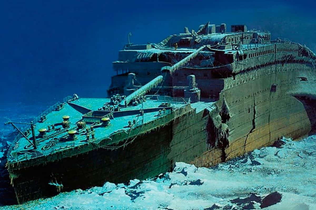 Titanic's submersion