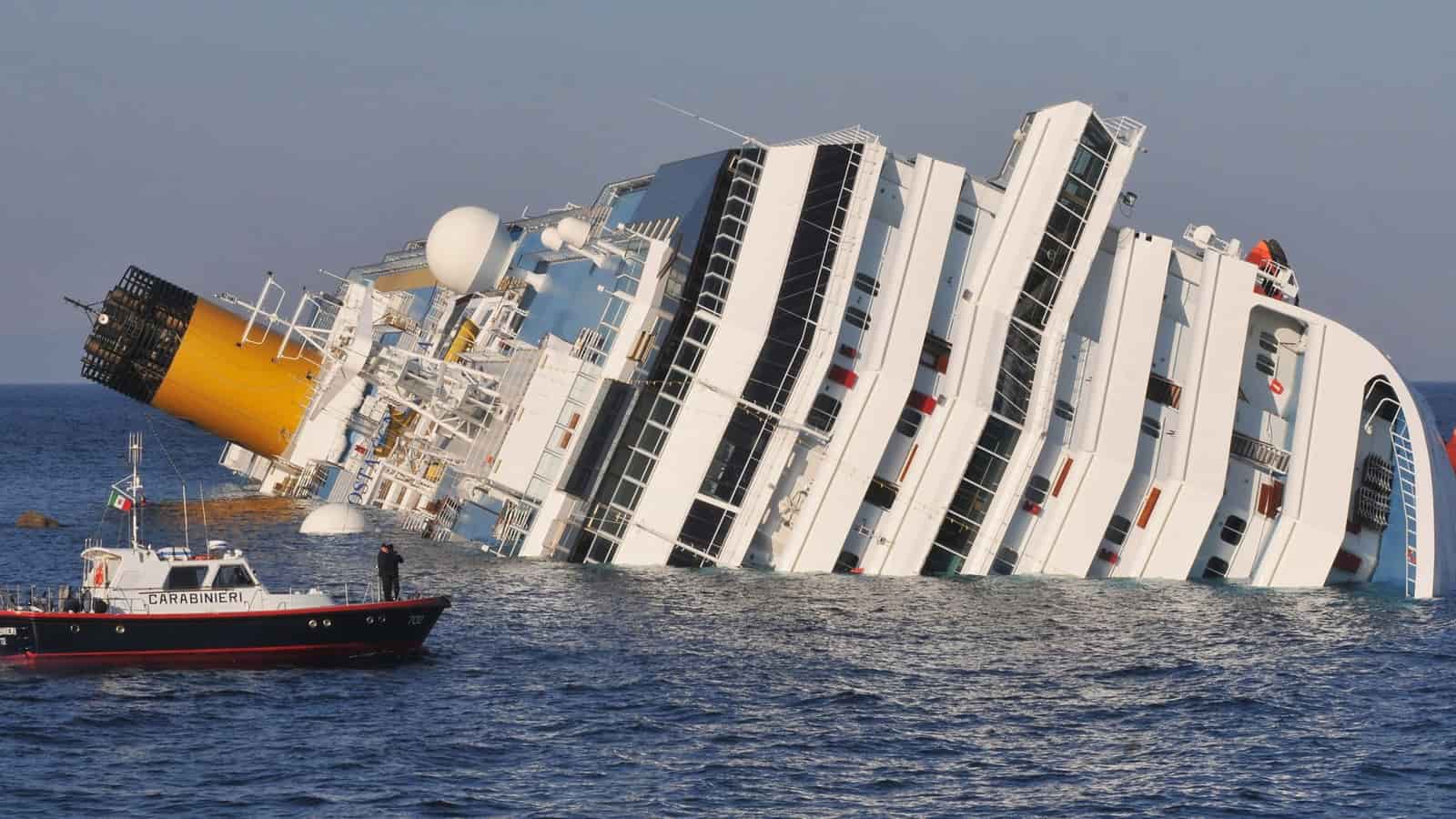 How many Cruise Ships have Sunken, Cruise Ships sinking