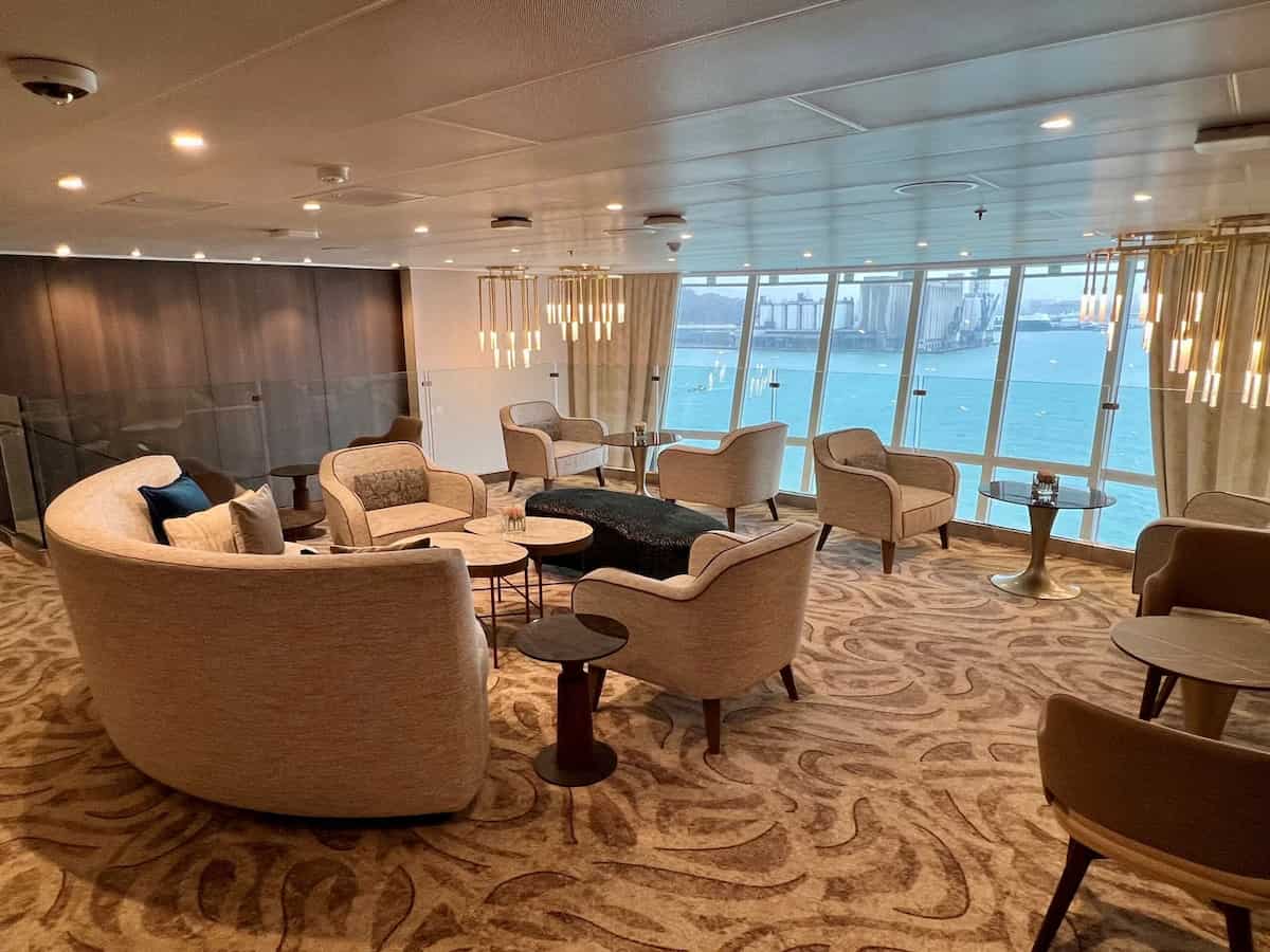 Sun Princess's Cabins and lounges