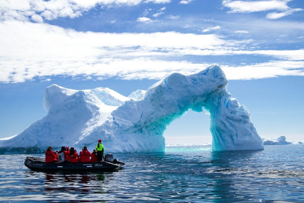 Best Antarctica Cruise Landing Sites: What You’ll Actually See Ashore (2026 Guide)